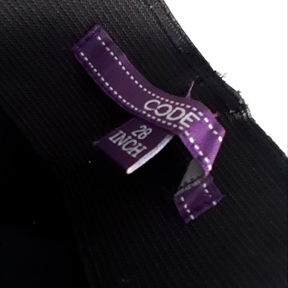 Black leggings in size small - Picture 4 of 6